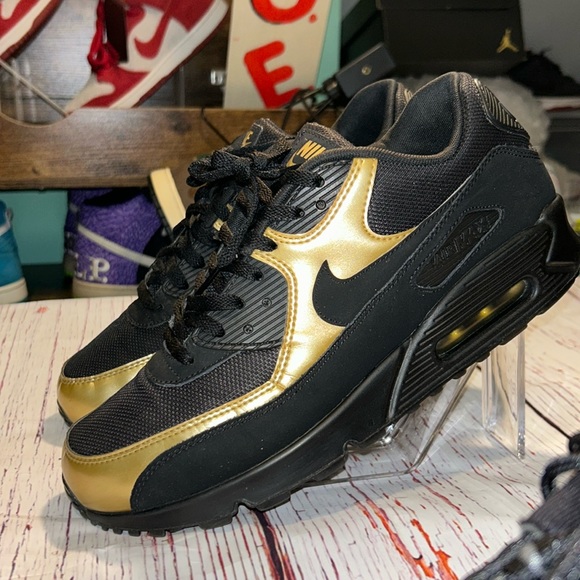 ‘Air Max 90 Essential 'Black Gold'
10 US M | Used | No Box | Des.Tinker Hatfield - Picture 4 of 10